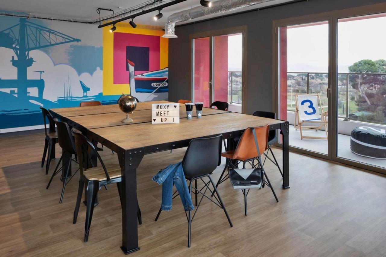 Moxy La Ciotat Hotel Ngoại thất bức ảnh