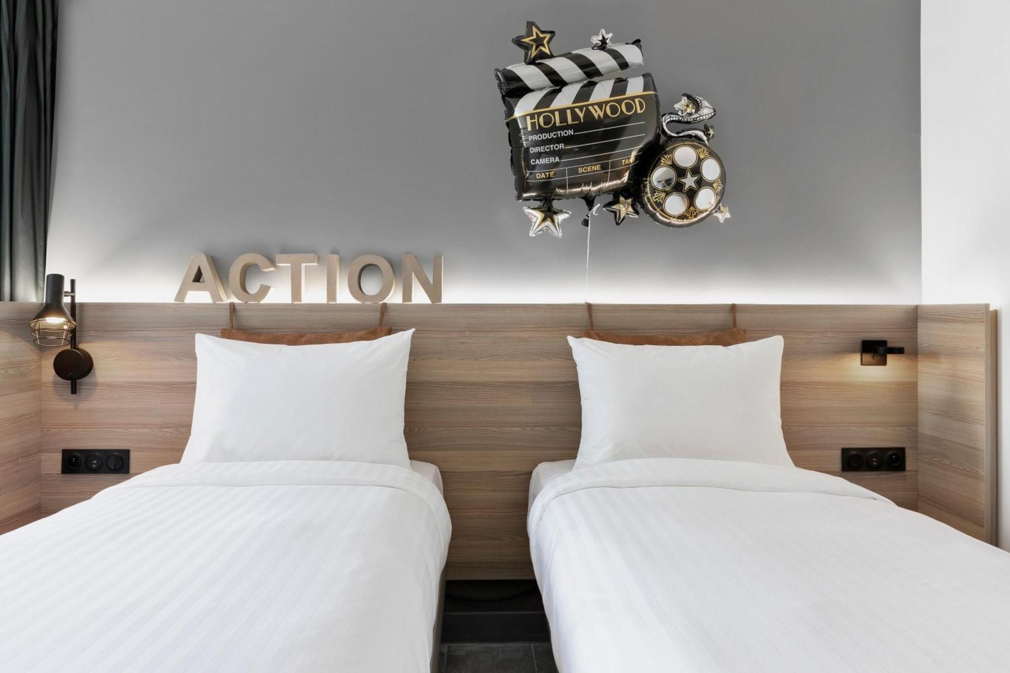 Moxy La Ciotat Hotel Ngoại thất bức ảnh